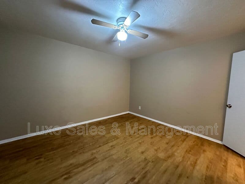 Oklahoma City Condo: 6016 NW Expressway