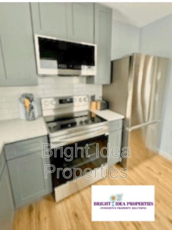Minneapolis House: 5819 North 42nd Avenue