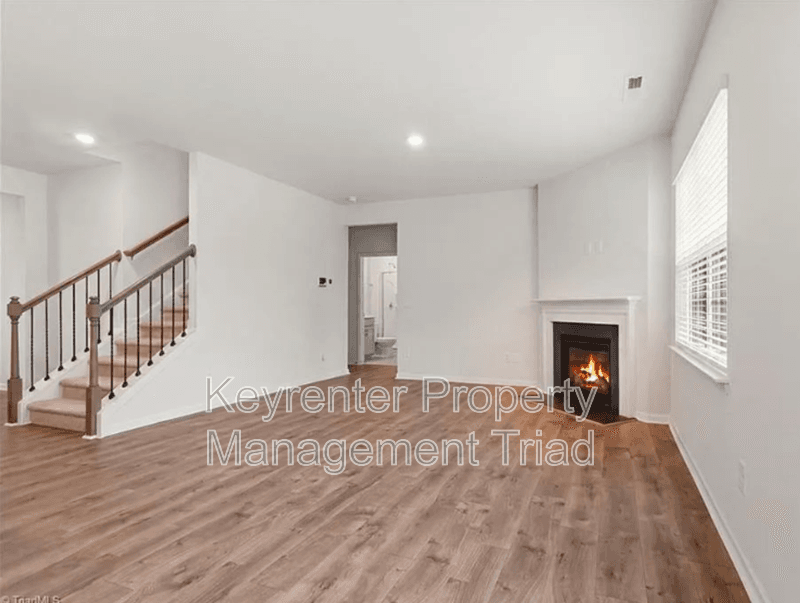 Greensboro House: 7448 Buckpasser Dr
