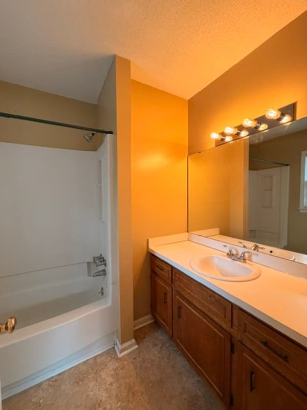 Irmo House: 101 Riverwalk Way