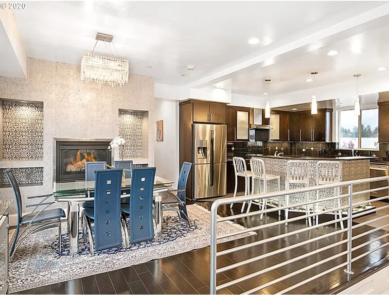 Portland House: 6020 Northeast Willow Street