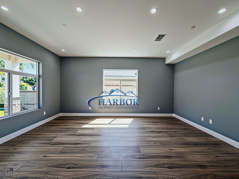 Torrance House: 2126 W 238th Street