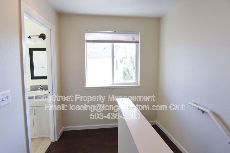 Corvallis Townhome: 1960 NW Taylor Ave