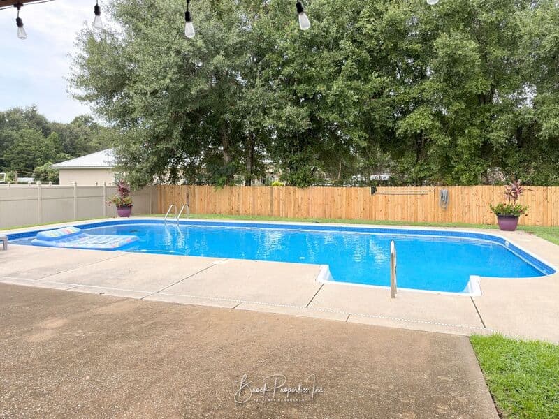 Pace House: 6185 Autumn Pines Cir
