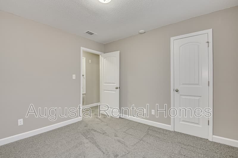 Augusta Condo: 4008-C Wheeler Woods Road