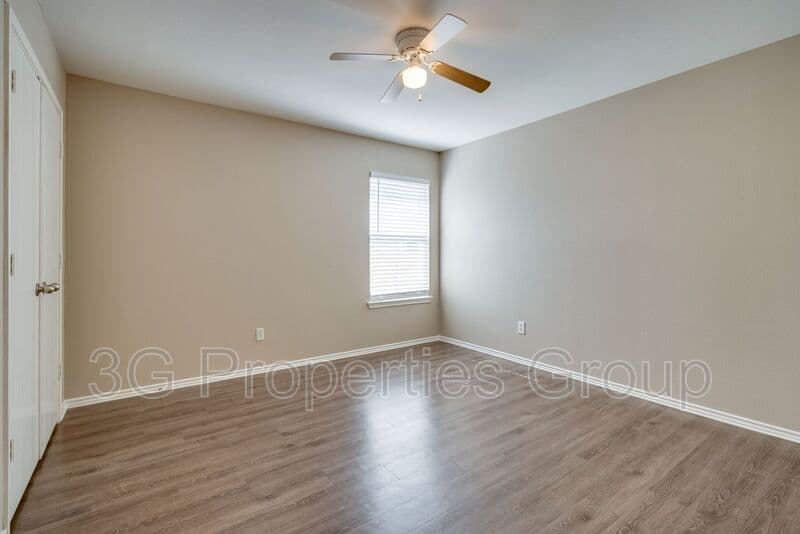 Justin House: 1901 Foxfield Wy