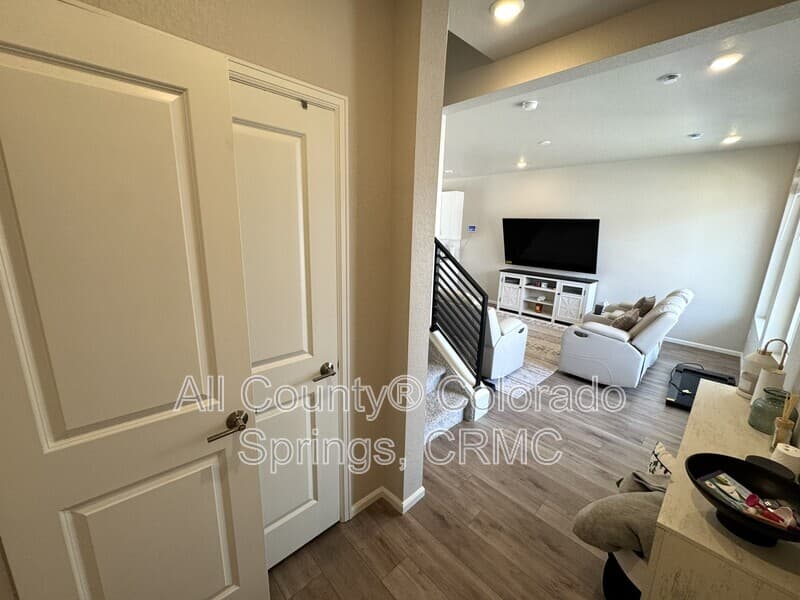 Colorado Springs House: 5635 Dakan Loop
