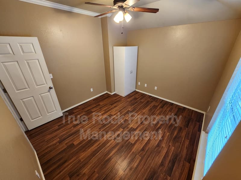 Ada House: 1414 South Mississippi Avenue