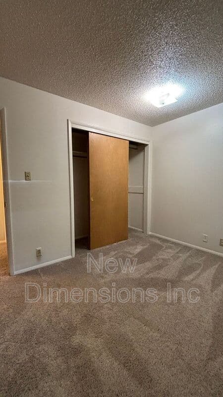 Reno House: 73 Vine Street