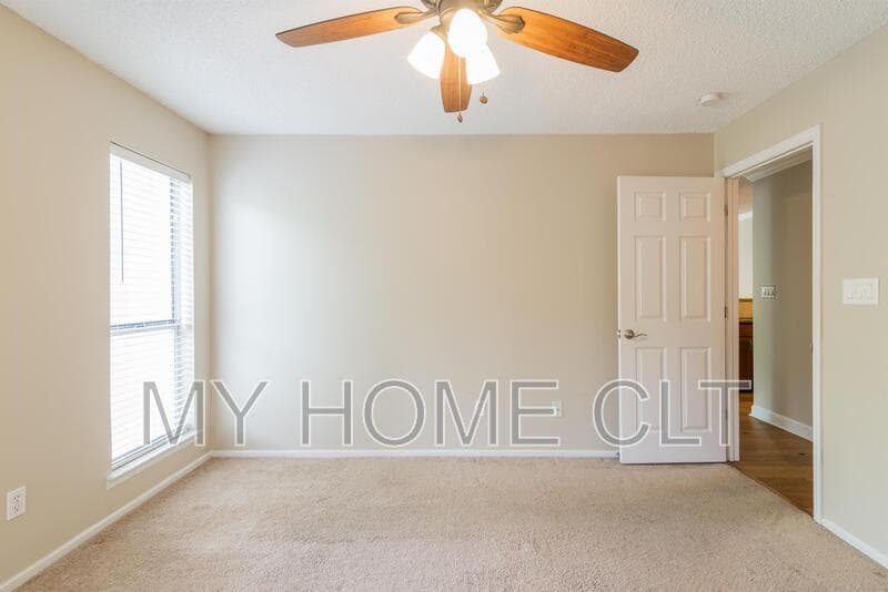 Charlotte Condo: 2516 Cranbrook Lane #11