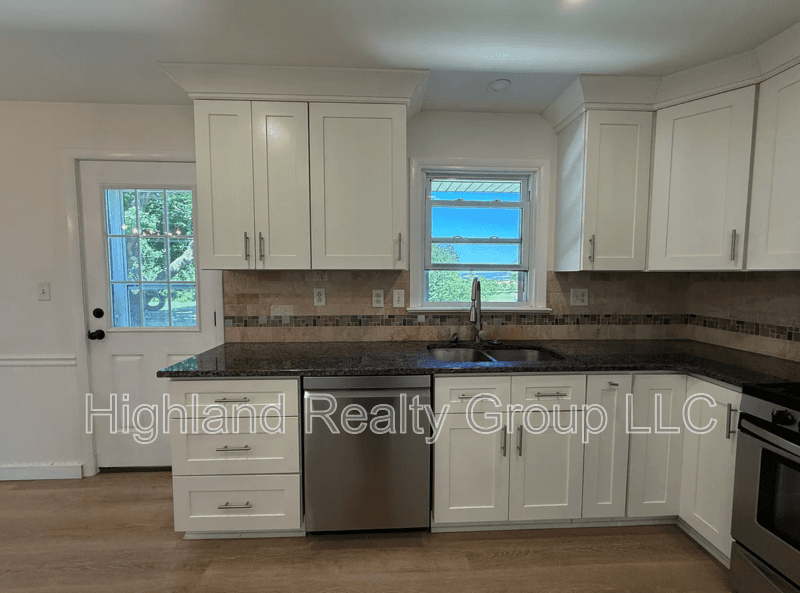 Conestoga House: 1047 Letort Road