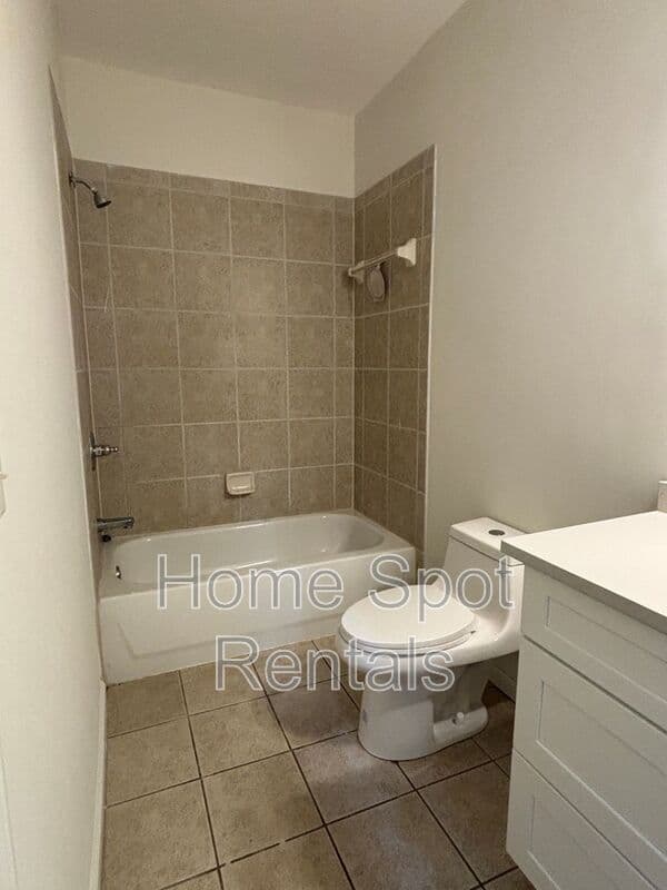 Atlanta House: 2664 Rivers Edge Dr. NE