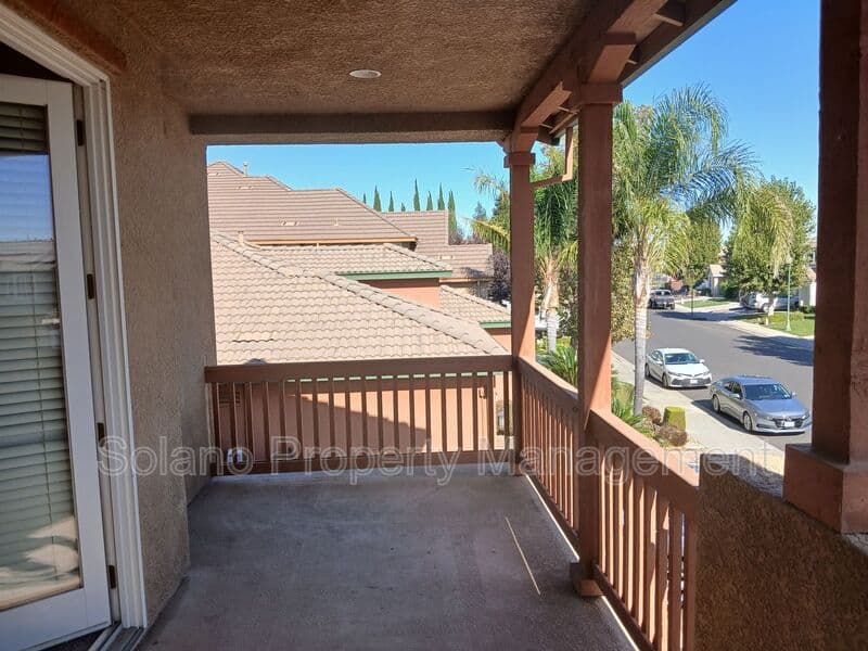Vacaville House: 2167 Newcastle Dr.