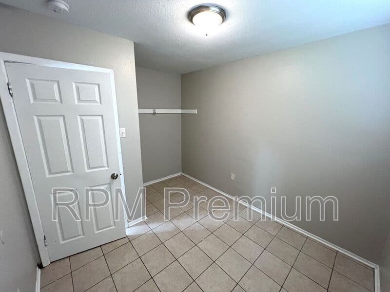 Baton Rouge House: 6132 Pontotoc St