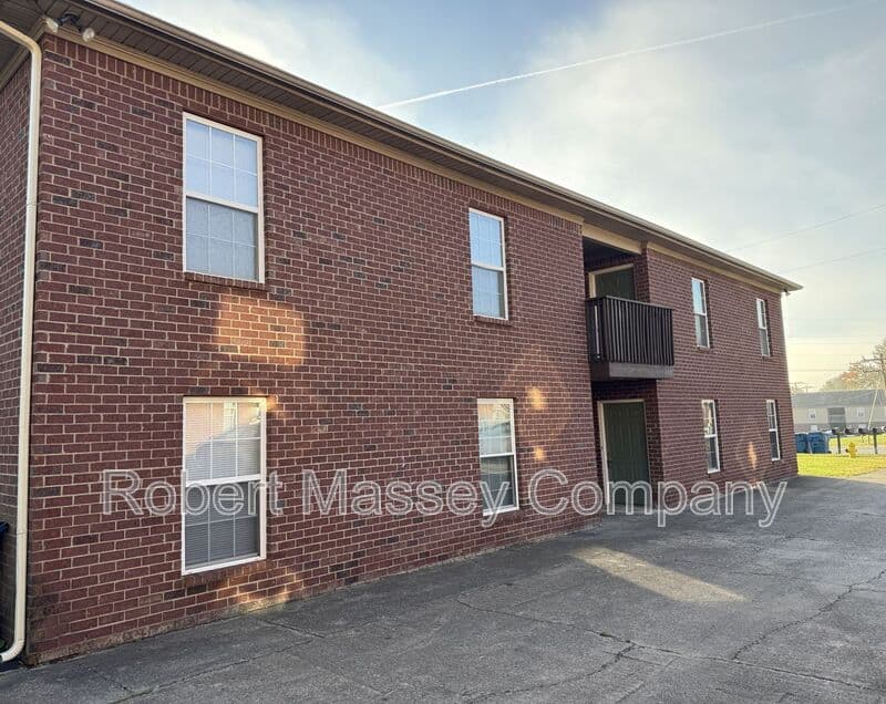 Shepherdsville Condo: 230 Highland Blvd