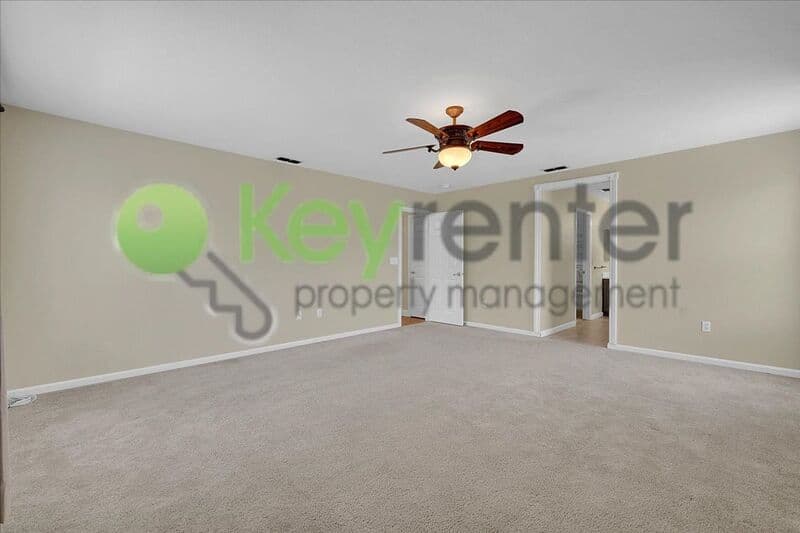 Rocklin House: 1936 Hillock Court