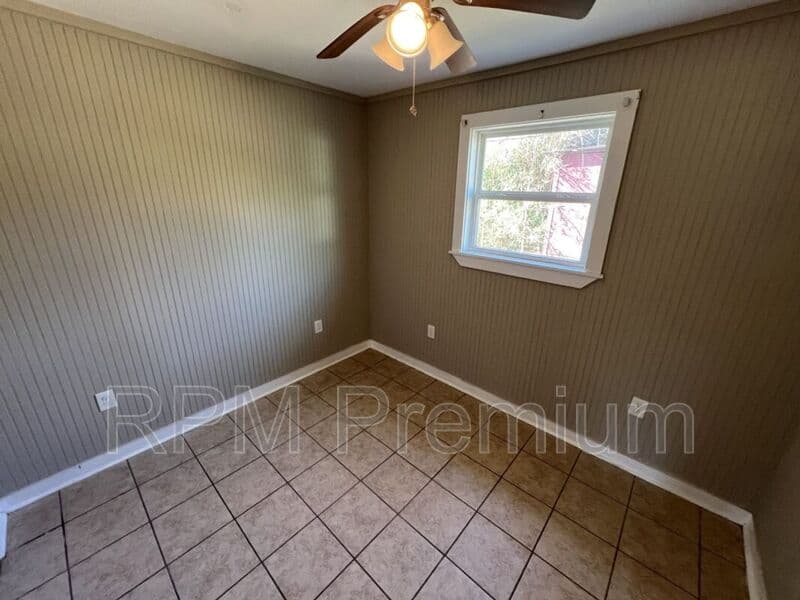 Baton Rouge House: 5863 Denova St