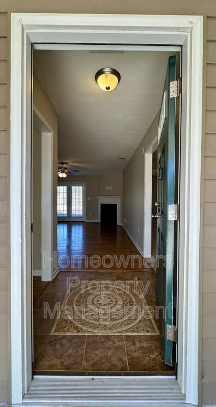 Raeford House: 114 Edisto Ct
