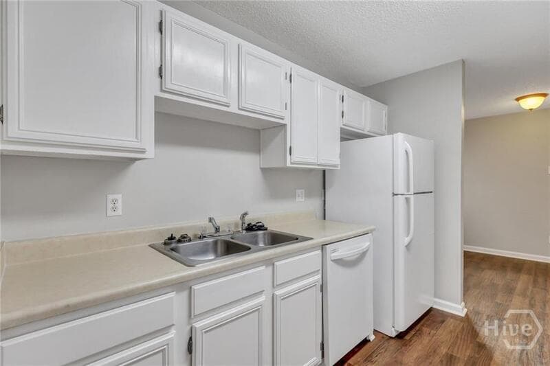 Richmond Hill House: 314 Teal Lake Drive