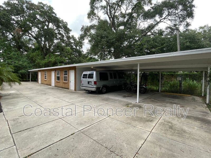 Tampa Condo: 4015 N Seminole Ave