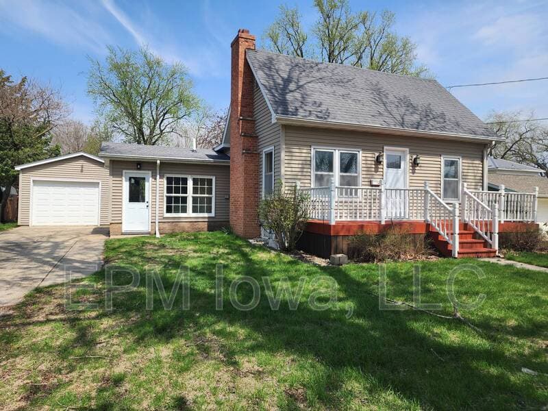 Independence House: 608 6th Street Northwest