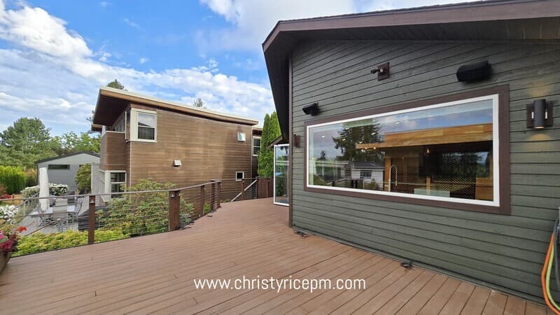 Kirkland House: 609 13th Ave W