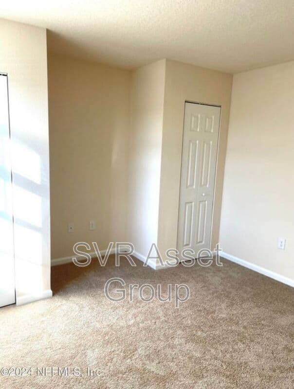 Jacksonville House: 937 Observatory Pkwy