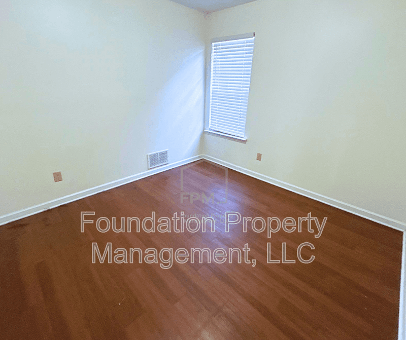 Memphis Condo: 1314 Crosstown Court