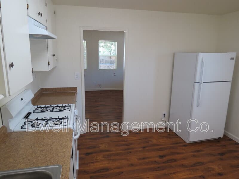 El Cajon House: 1420 Diamond Ln