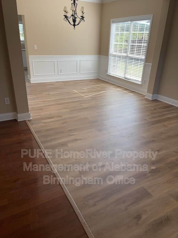 Helena House: 963 Old Cahaba Drive