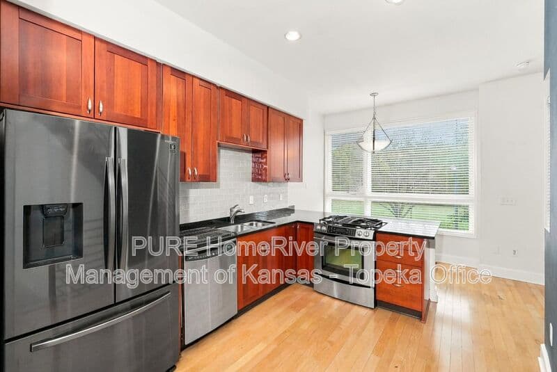 Kansas City House: 4540 J.C. Nichols Parkway