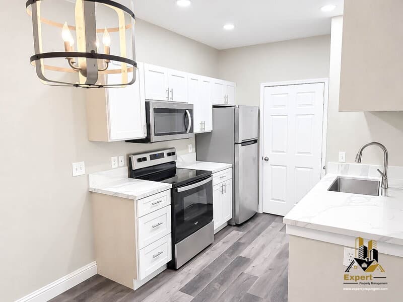 Roseville Condo: 701 Gibson Drive