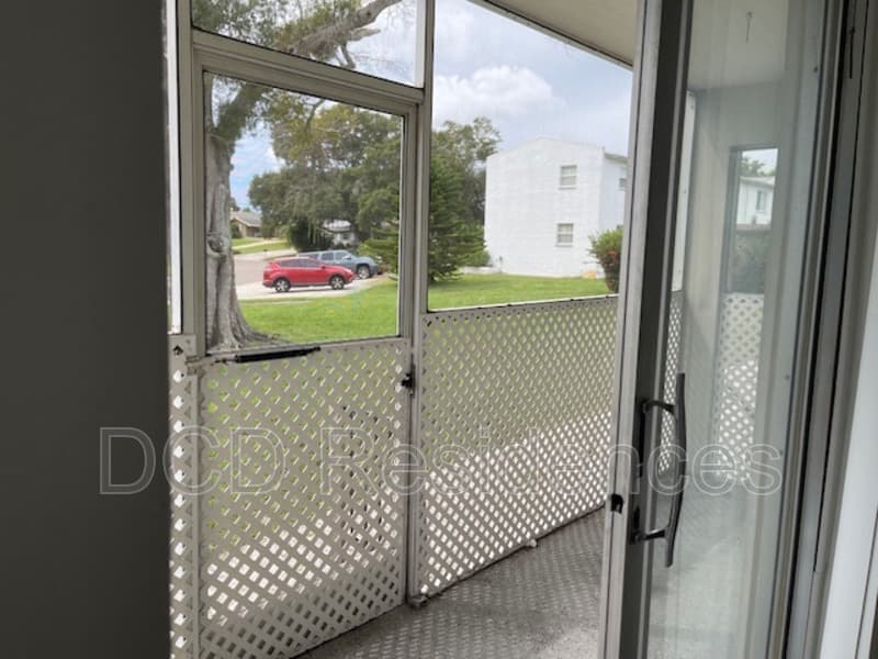 Largo Condo: 2101 West Bay Dr