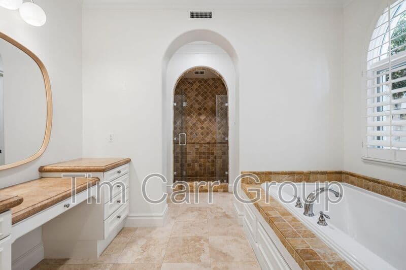 Newport Coast House: 28 Cliffhouse Bluff
