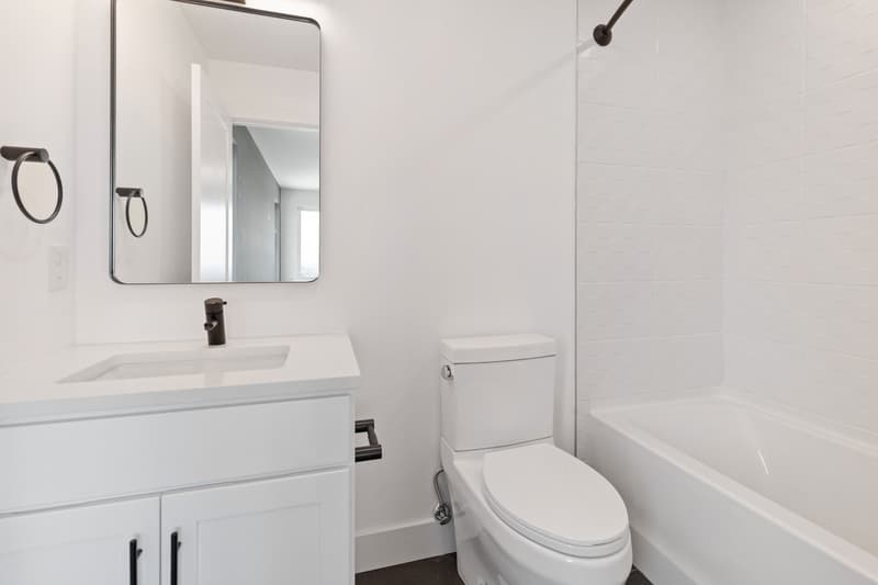 Flemington Apartment: 70 Church St