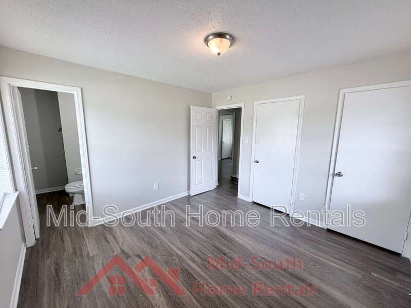 Memphis House: 3431 Rebeh Rd