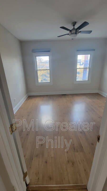 Philadelphia House: 306 Cambridge St