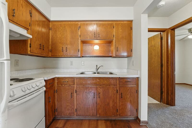 Hamburg Condo: 450 Brad Street