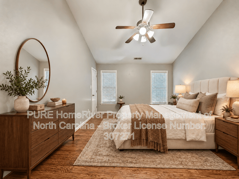 Clayton House: 384 Santa Gertrudis Dr