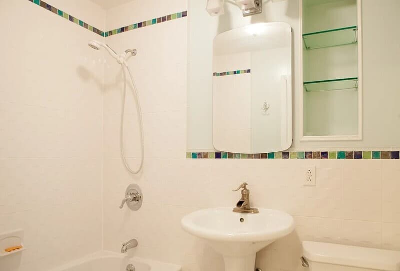 Flushing Condo: 4048 194th St
