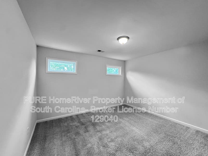 Sumter House: 70 Rallidae Ct
