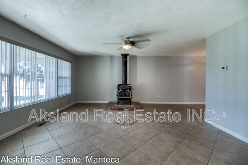 Manteca Condo: 3007 West Lathrop Road - 1