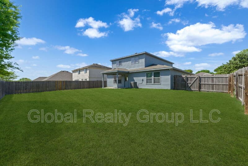 New Braunfels House: 2059 Dragon Trl