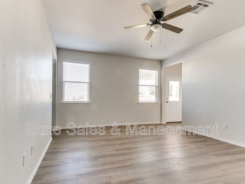 Oklahoma City House: 10532 Utica Drive