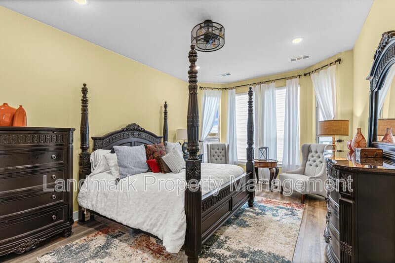 Mansfield House: 1501 Misty Pasture Way