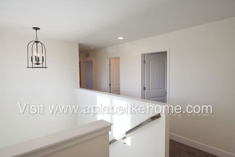 Kansas City House: 4008 NW 95th Ter