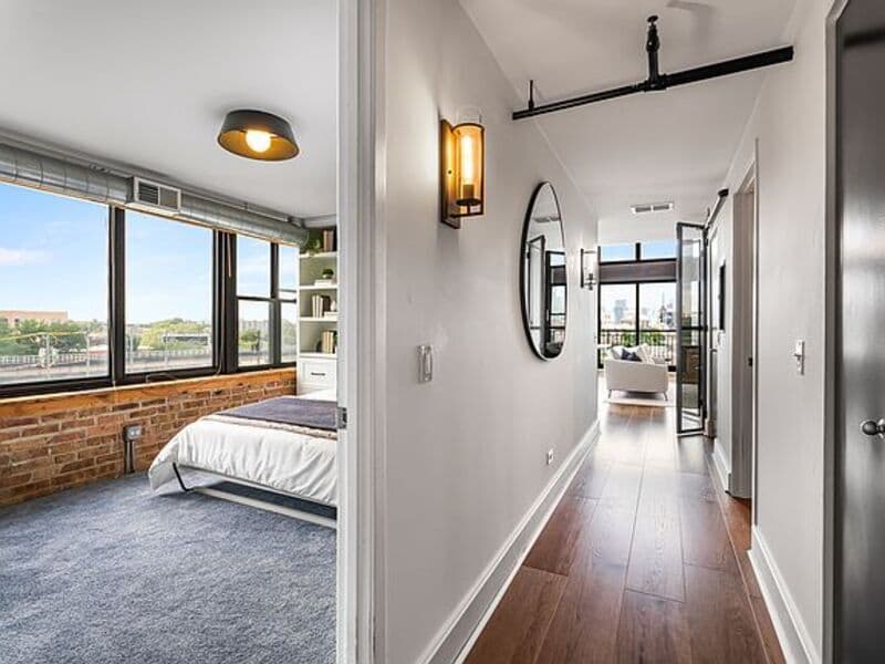 Chicago House: 50 E 26th St #8