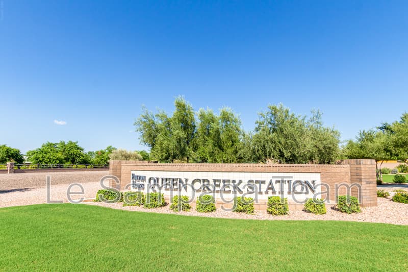 Queen Creek House: 20289 E RAVEN DR