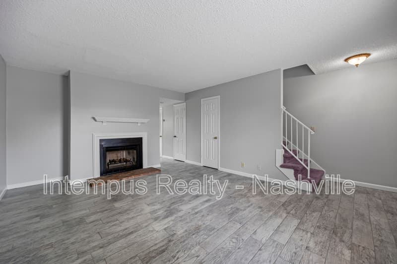 Brentwood Townhome: 5771 Brentwood Trce