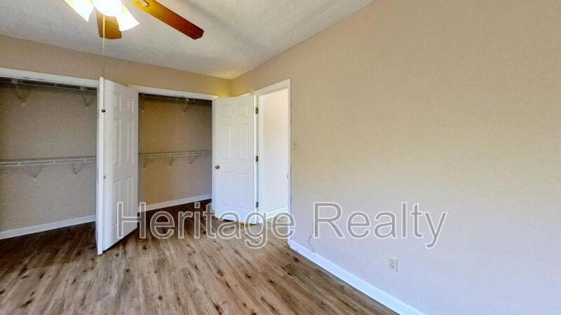 Knoxville House: 10503 Haleyford Lane